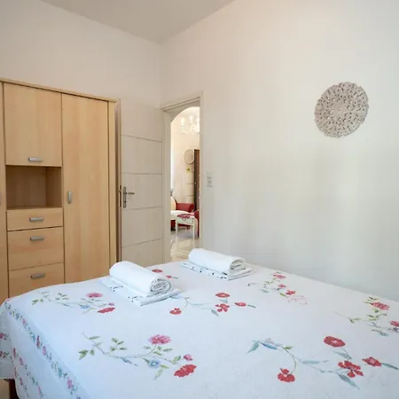 Anna Maria Family House Appartement Kalampáka Buitenkant foto